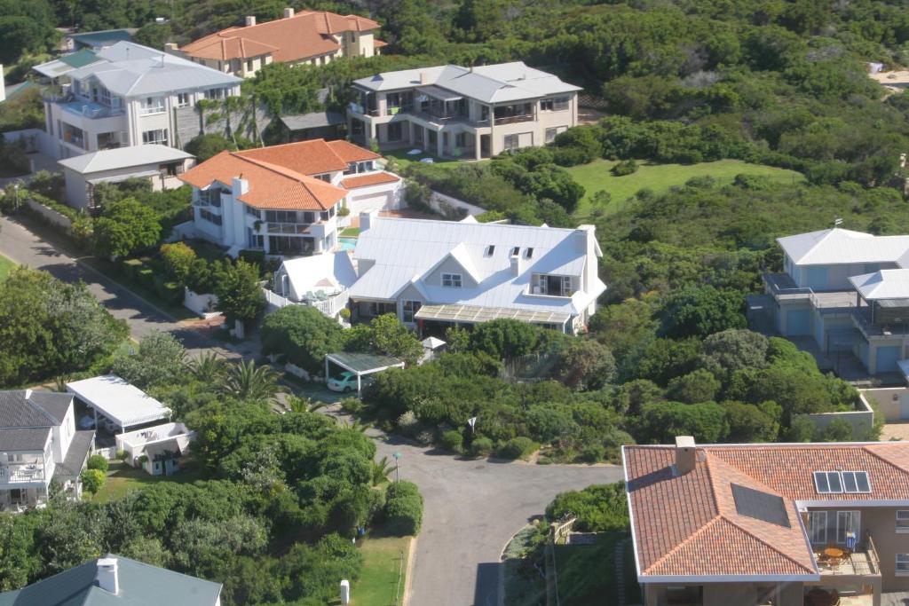 Sea Breeze Beach House プレッテンバーグ・ベイ エクステリア 写真